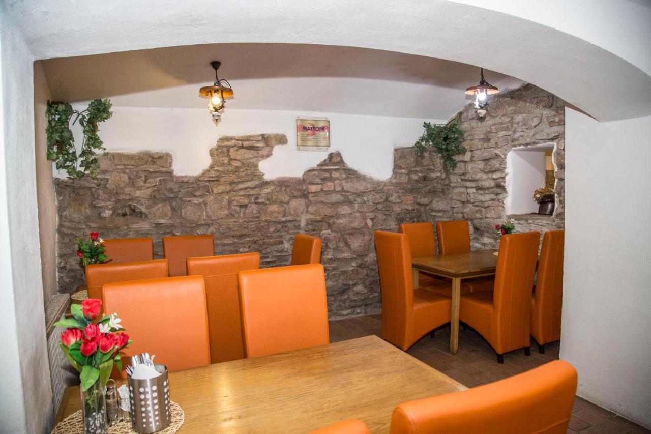 Hotel U Mesta Prahy Nachod Exterior photo